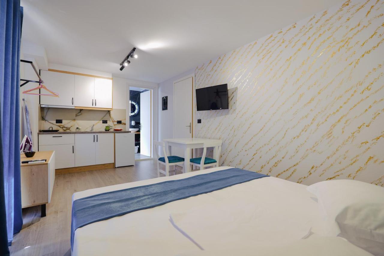 2E Apartments ساراندا المظهر الخارجي الصورة